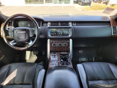 Used 2017 Land Rover Range Rover HSE AWD/4WD image 18
