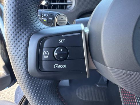 Used 2025 MINI Cooper S image 30