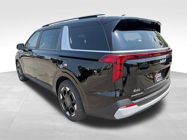 New 2026 Kia Carnival EX FWD image 5