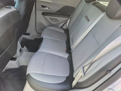 Used 2013 Buick Encore FWD image 10