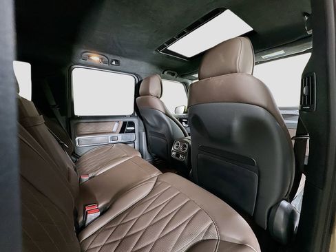 Used 2023 Mercedes-Benz G 550 image 30