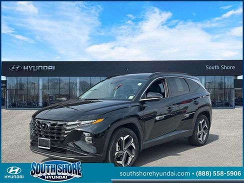 Certified 2023 Hyundai Tucson Limited AWD/4WD image 4