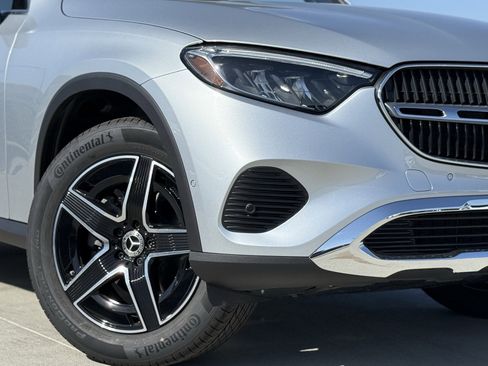 New 2026 Mercedes-Benz GLC 300 GLC 300 image 4