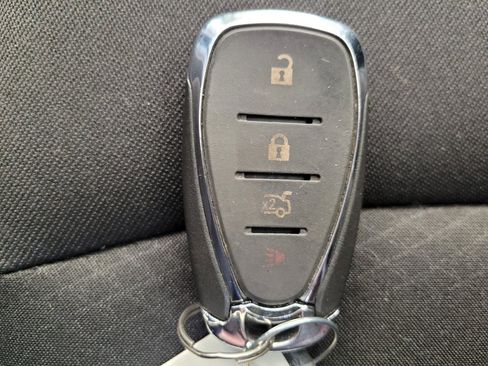 Used 2023 Chevrolet Malibu LS FWD image 32