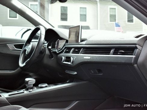 Used 2017 Audi A4 2.0T Premium Plus w/ Premium Plus Package AWD/4WD image 18