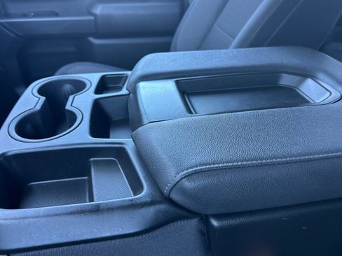 Certified 2025 Chevrolet Silverado 1500 Custom w/ LPO, Dark Essentials Package image 31