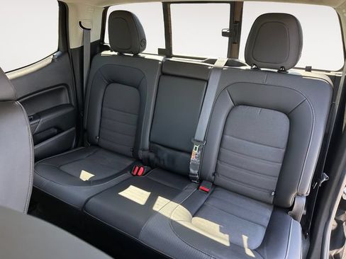 Used 2022 GMC Canyon AT4 AWD/4WD image 15