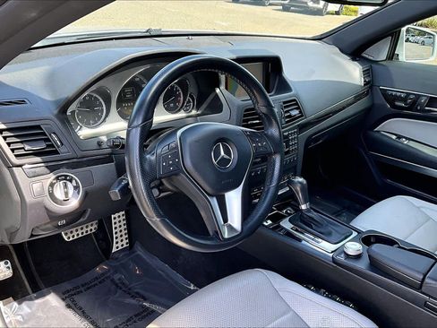 Used 2012 Mercedes-Benz E 350 Cabriolet image 17