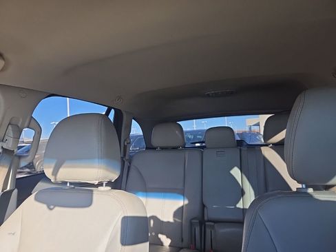 Used 2013 Ford Edge SEL image 11