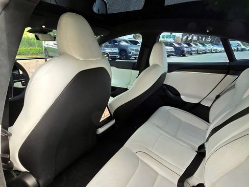 Used 2022 Tesla Model S Plaid AWD/4WD image 12