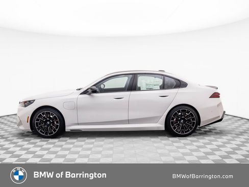 Used 2026 BMW M5 w/ Carbon Package image 2