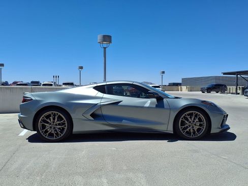 Used 2024 Chevrolet Corvette Stingray Preferred Cpe w/ 2LT RWD image 7