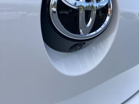Certified 2025 Toyota Corolla SE FWD image 10
