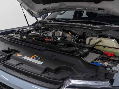 Used 2024 Ford F450 Limited w/ FX4 Off-Road Package image 64