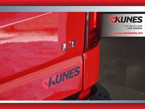 Used 2024 Chevrolet Silverado 1500 LT Trail Boss w/ Convenience Package II AWD/4WD image 11