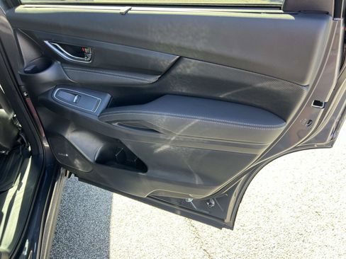 Certified 2025 Subaru Ascent Limited w/ Popular Package #1 image 16