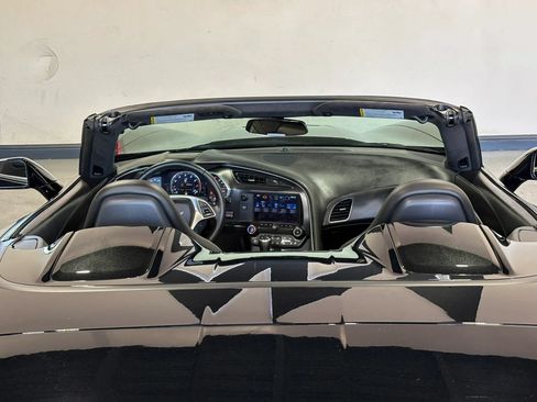 Used 2016 Chevrolet Corvette Stingray Convertible w/ 3LT Preferred Equipment Group RWD image 17