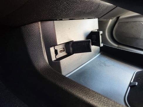 Certified 2021 Honda Civic EX-L image 32