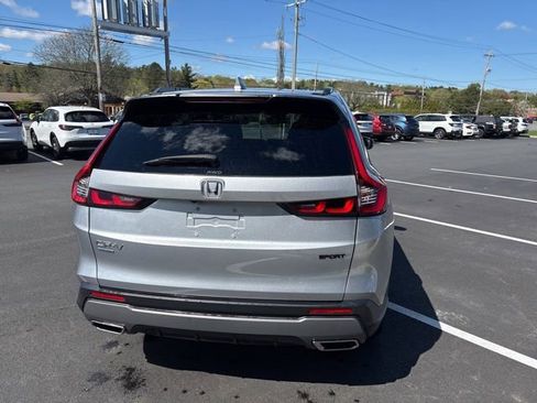 Used 2024 Honda CR-V Sport image 8