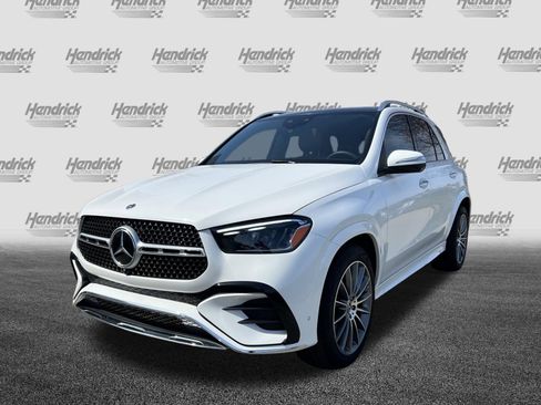 Used 2025 Mercedes-Benz GLE 450e 4MATIC image 5