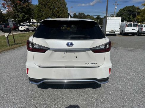 Used 2018 Lexus RX 450hL Luxury w/ Accessory Package AWD/4WD image 4