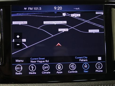 Used 2018 Chrysler Pacifica Limited FWD image 22