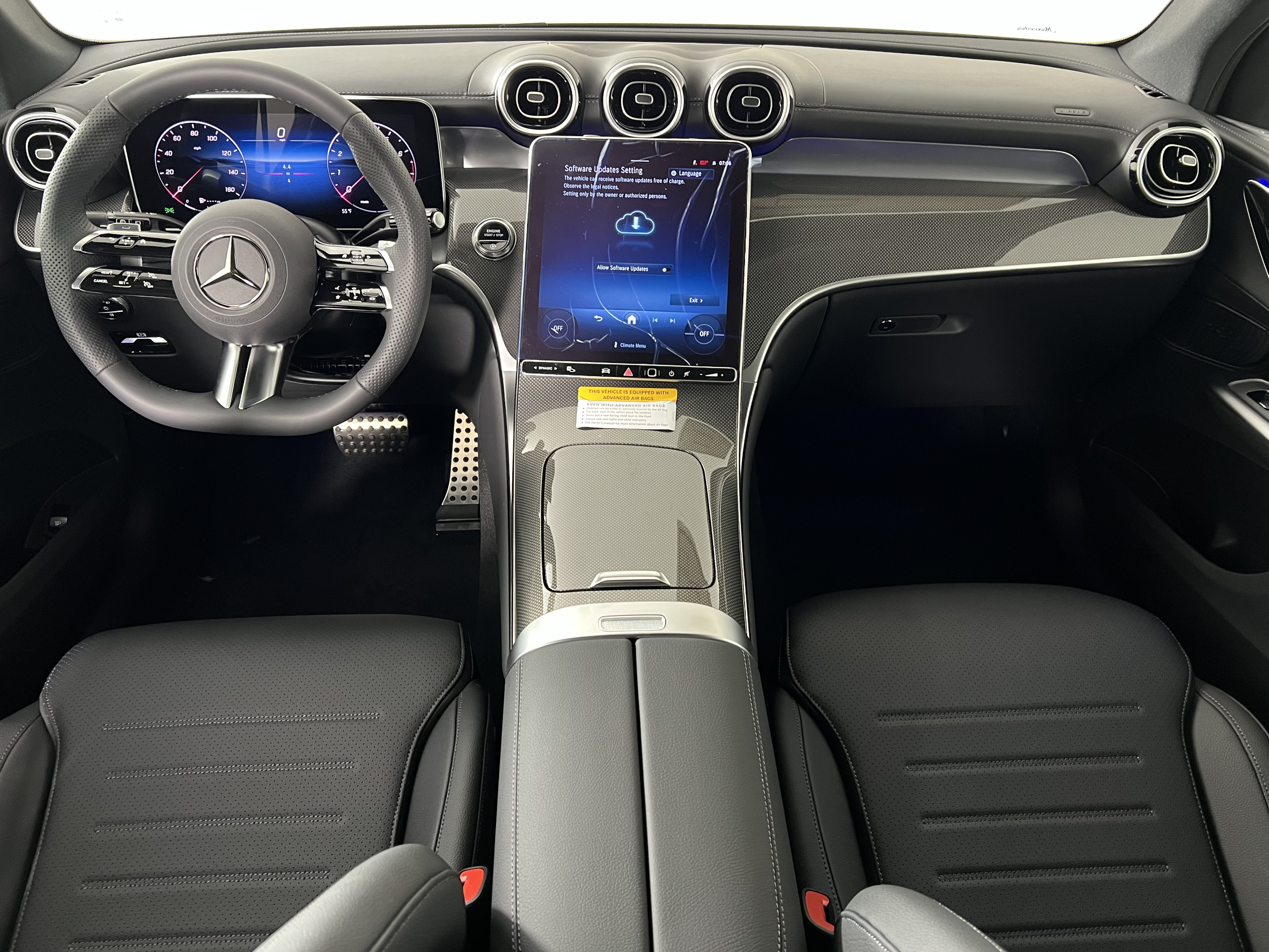 Used 2026 Mercedes-Benz GLC 300 4MATIC image 21