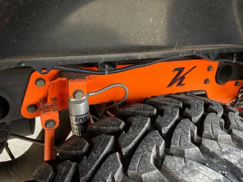 Used 2016 GMC Sierra 3500 Denali w/ Duramax Plus Package image 17