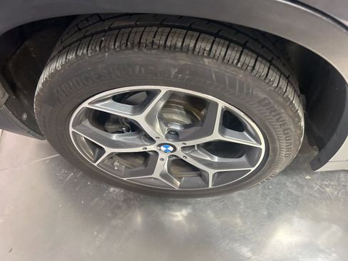 Used 2017 BMW X1 xDrive28i image 8