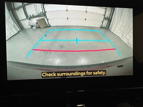 Used 2025 Toyota Corolla Cross AWD Hybrid image 37