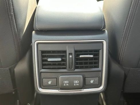 Used 2019 Subaru Forester Touring AWD/4WD image 34