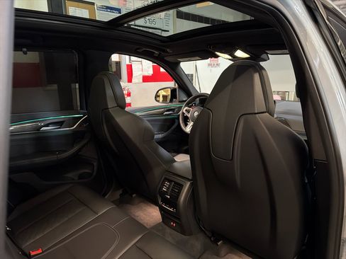 Used 2024 BMW X3 M Competition w/ Competition Package image 23