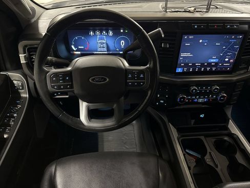 Used 2023 Ford F250 Lariat w/ Sport Appearance Package AWD/4WD image 11