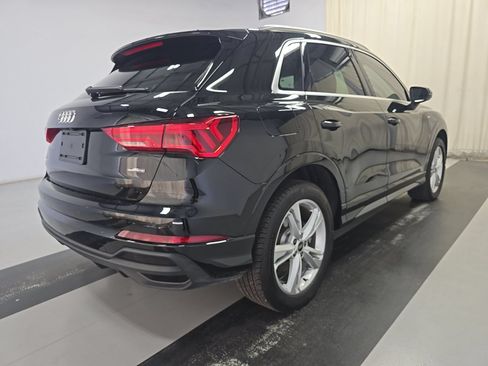Used 2024 Audi Q3 2.0T Premium AWD/4WD image 9