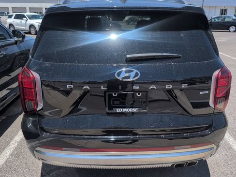 Used 2024 Hyundai Palisade Calligraphy AWD/4WD image 4