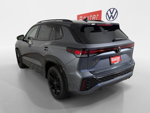 New 2026 Volkswagen Tiguan SE R-Line AWD/4WD image 5