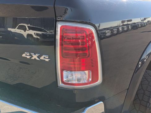 Used 2018 RAM 2500 Laramie w/ Cold Weather Group image 11