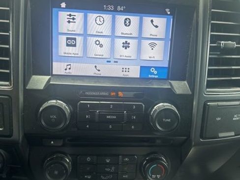 Used 2017 Ford F150 XLT w/ Equipment Group 302A Luxury AWD/4WD image 14