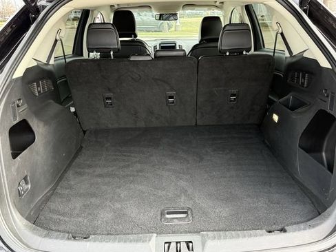 Used 2024 Ford Edge SEL image 26