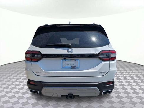 Used 2023 Honda Pilot Elite image 5