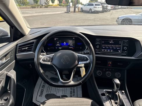 Used 2022 Volkswagen Jetta S FWD image 22