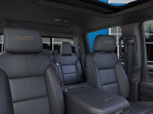 New 2026 Chevrolet Silverado 3500 High Country w/ High Country Premium Package AWD/4WD image 24