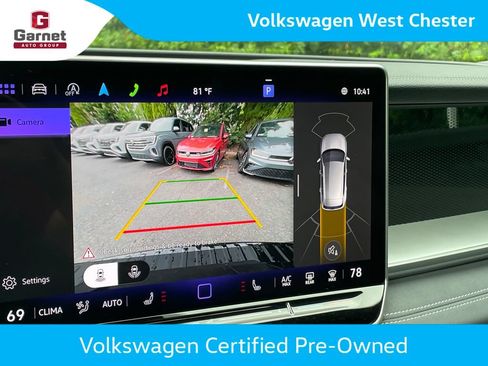 Certified 2025 Volkswagen Tiguan SE R-Line AWD/4WD image 13