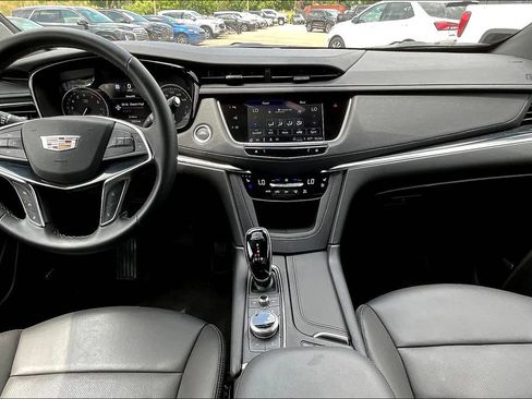 New 2025 Cadillac XT5 Premium Luxury w/ Technology Package AWD/4WD image 5