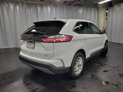 Used 2021 Ford Edge SEL w/ Cargo Accessory Package image 8