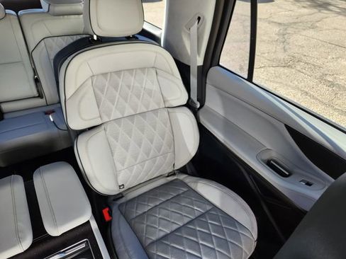 New 2026 Lincoln Navigator L Black Label image 15