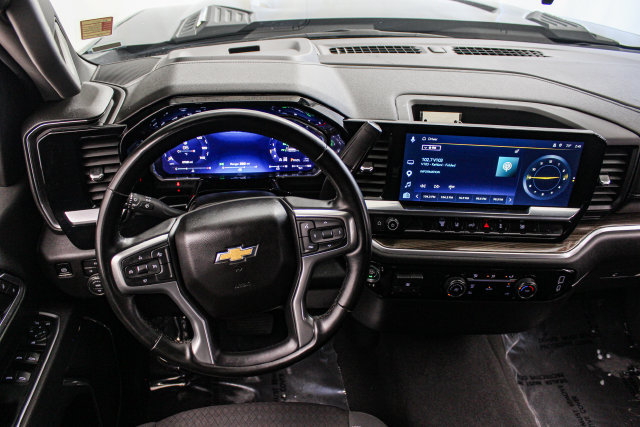 Used 2026 Chevrolet Silverado 2500 LT AWD/4WD image 19