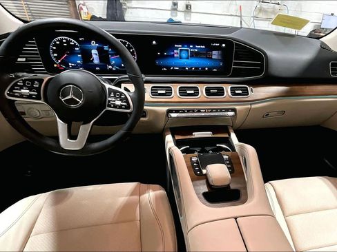 Used 2023 Mercedes-Benz GLE 350 4MATIC image 16