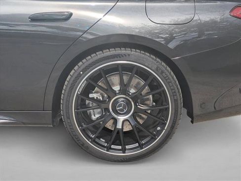 New 2026 Mercedes-Benz E 53 AMG e 4MATIC Sedan image 9