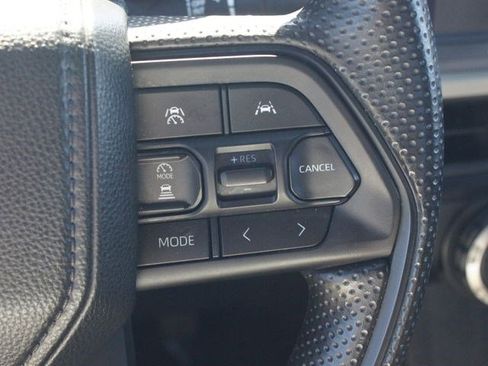 Used 2024 Toyota Tacoma SR5 image 9